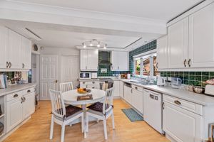 Kitchen- click for photo gallery